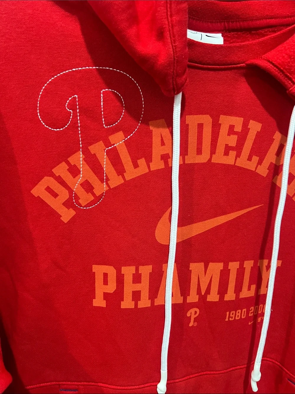 Nike Philadelphia Phillies Phamily Red Hoodie Size‎ XL